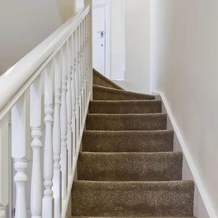 Nidd House * سكرابورو